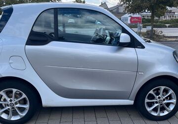 Smart ForTwo 94.043 km 7.100 &euro; Heidelberg 69123