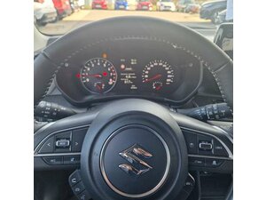 Suzuki Swift 1.2 Dualjet Hybrid MT Comfort+ 4.856 km 19.990 &euro; Obrigheim-Asbach 74847