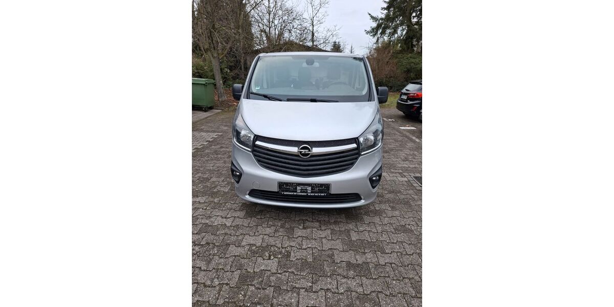 Opel Vivaro 158.000 km 14.300 &euro; Brühl 68782