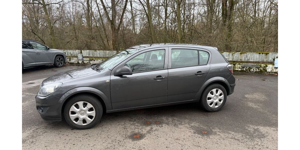Opel Astra 215.511 km 2.300 &euro; Frankenthal 67227