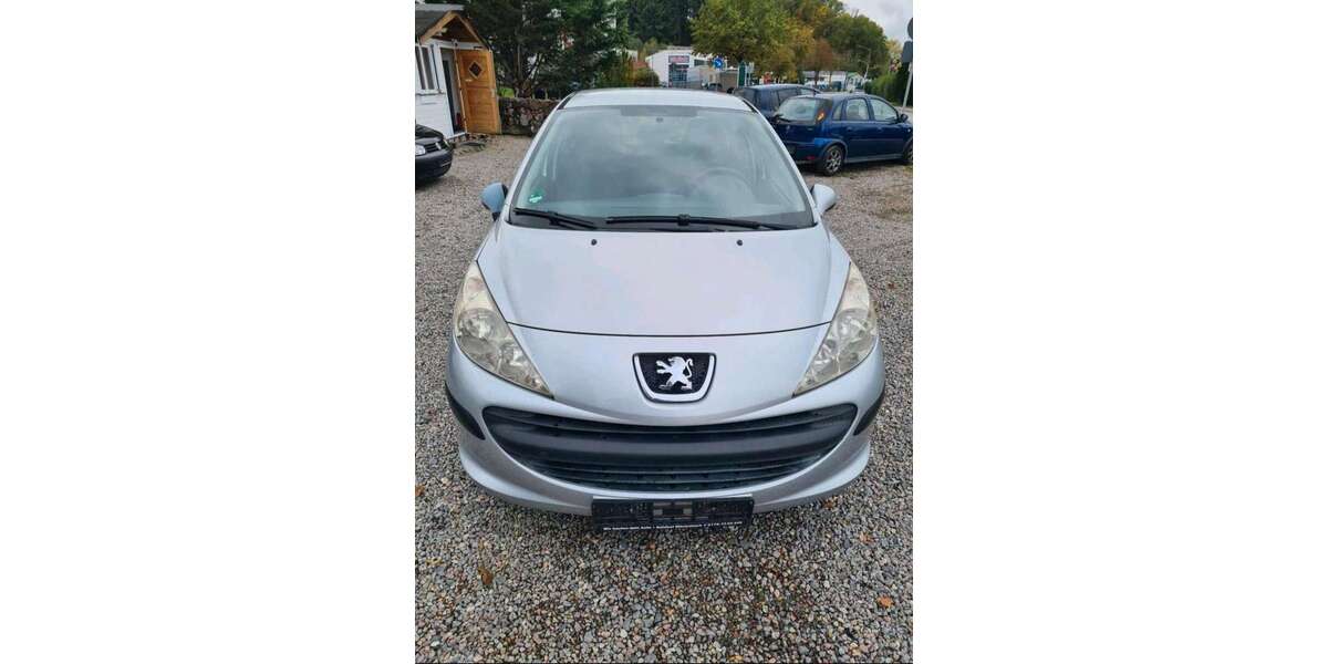 Peugeot 207 143.500 km 1.899 &euro; Rimbach 64668