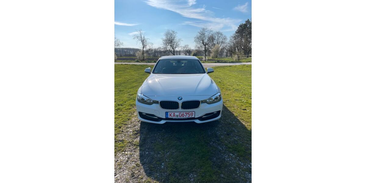 BMW 320 180.285 km 12.600 &euro; Oberhausen-Rheinhausen 68794