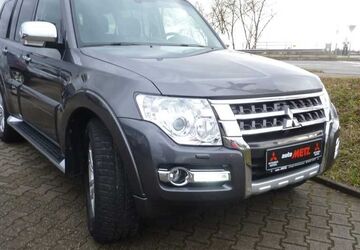 Mitsubishi Pajero 84.800 km 32.490 &euro; Edingen-Neckarhausen 68535