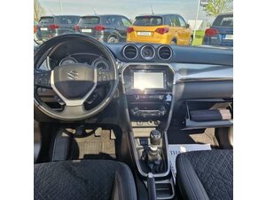 Suzuki Vitara 1.4 Boosterjet Hybrid Comfort+ 68.700 km 17.500 &euro; Obrigheim-Asbach 74847