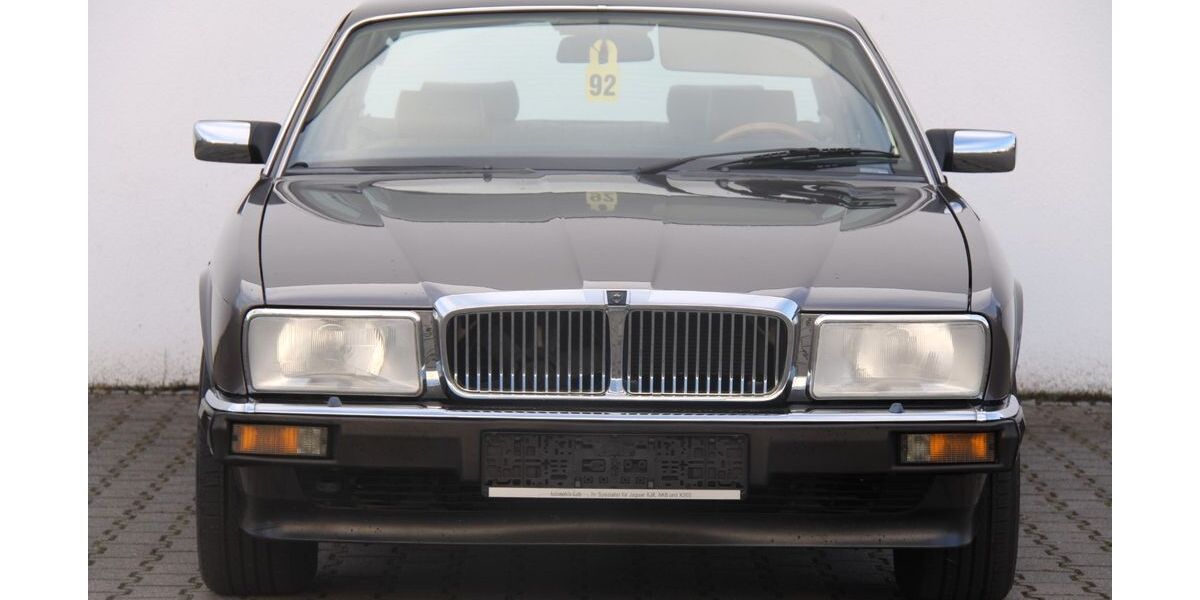 Jaguar XJ40 178.000 km 8.999 &euro; Heppenheim 64646