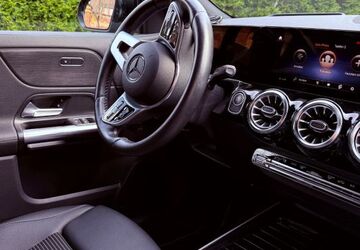 Mercedes-Benz EQA 44.042 km 29.900 &euro; Heidelberg 69115