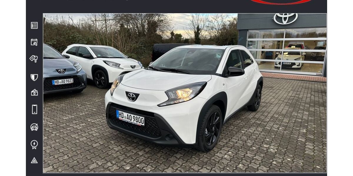 Toyota Aygo (X) 2.555 km 16.990 &euro; Wiesloch 69168