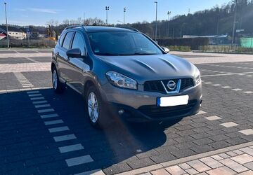 Nissan Qashqai+2 175.000 km 7.500 &euro; Bammental 69245
