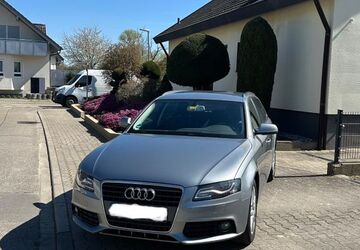 Audi A4 288.000 km 5.200 &euro; Kronau 76709