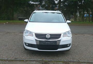 VW Touran 220.000 km 4.999 &euro; Wald-Michelbach 69483