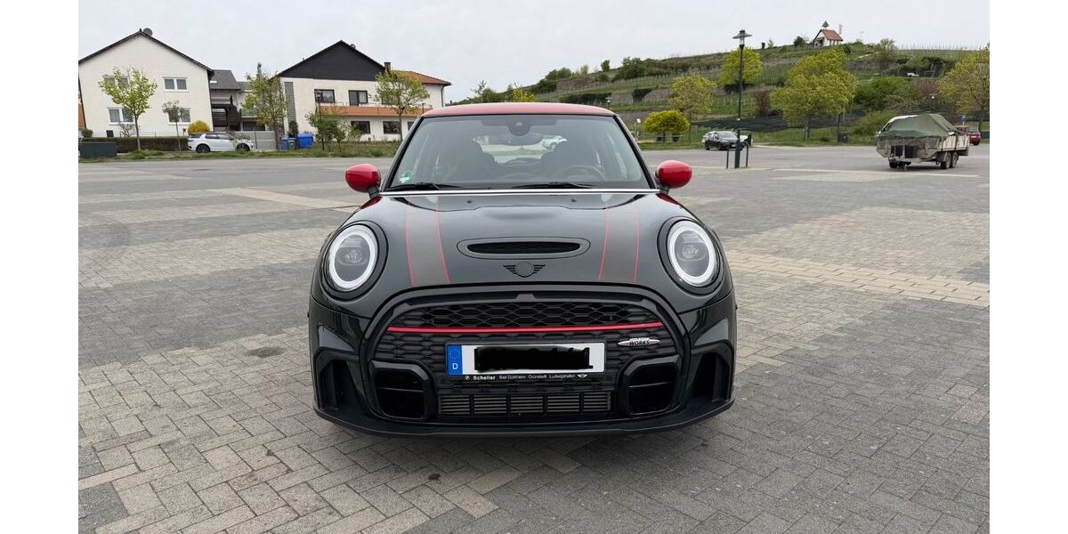 Mini John Cooper Works Coupé 34.200 km 30.499 &euro; Ludwigshafen am Rhein 67069