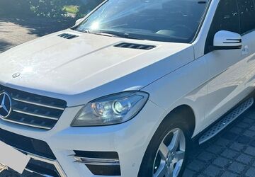Mercedes-Benz ML 350 305.985 km 15.150 &euro; Östringen 76684