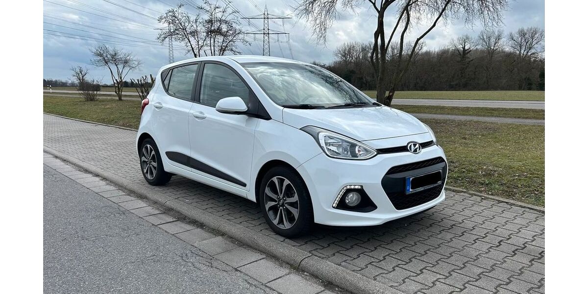 Hyundai i10 46.650 km 7.700 &euro; Brühl 68782
