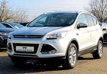 Ford Kuga 97.600 km 9.950 &euro; Ladenburg 68526