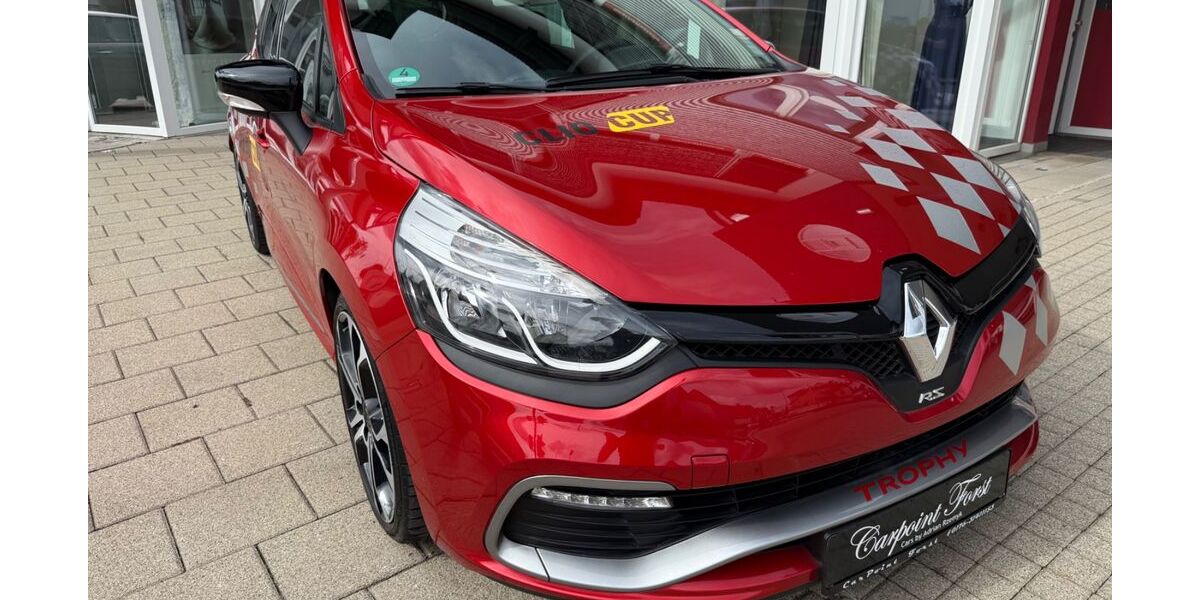 Renault Clio 90.300 km 15.990 &euro; Forst 76694