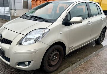 Toyota Yaris 74.000 km 5.999 &euro; Leimen 69181