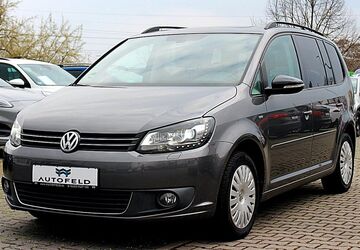 VW Touran 132.700 km 9.950 &euro; Ladenburg 68526