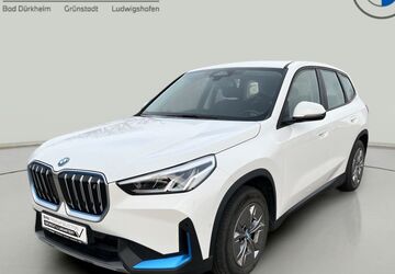 BMW iX1 51.414 km 32.900 &euro; Ludwigshafen 67071