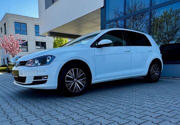 VW Golf 40.000 km 13.400 &euro; Weinheim 69469