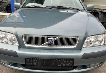 Volvo V40 152.096 km 3.999 &euro; Sandhausen 69207