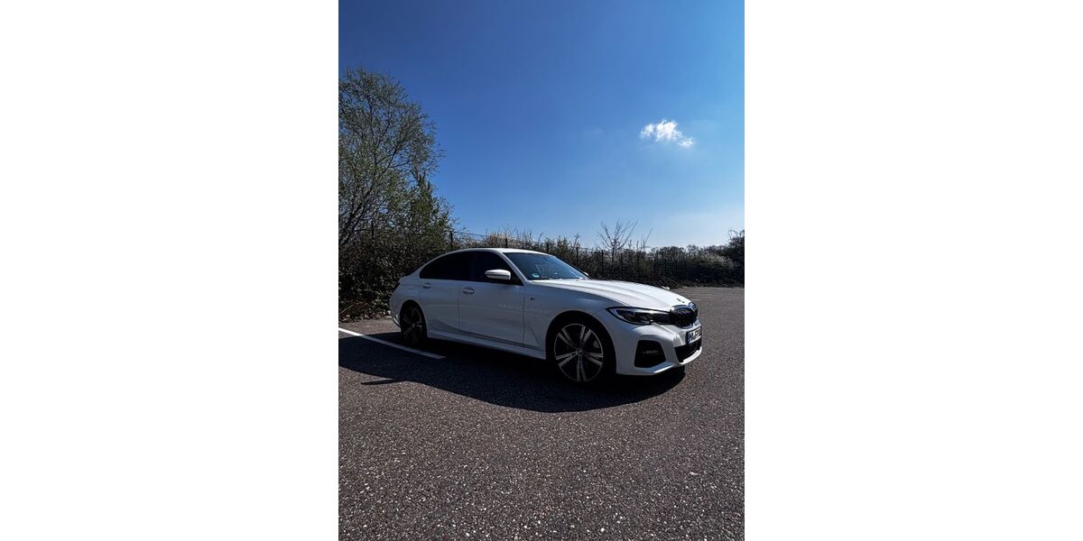 BMW 330 104.000 km 29.499 &euro; Mannheim 68309