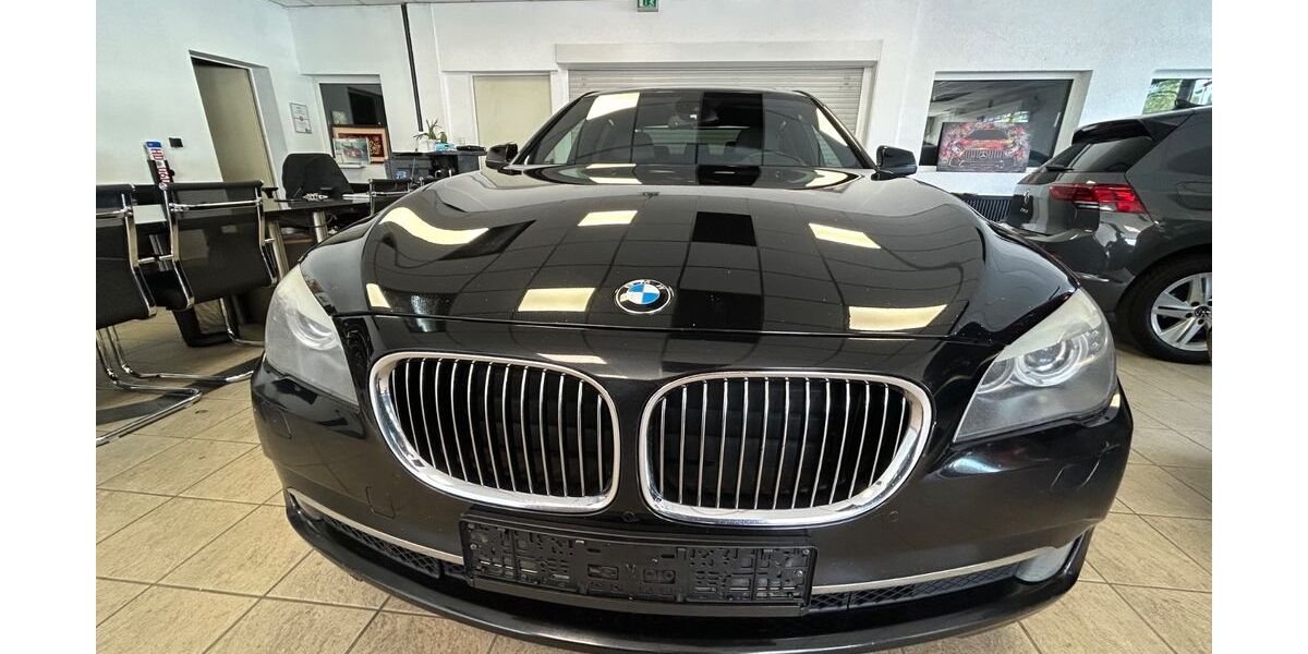 BMW 740 276.167 km 8.999 &euro; Sandhausen 69207