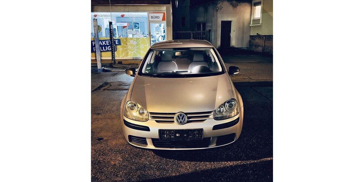 VW Golf 208.000 km 1.850 &euro; Weinheim 69469
