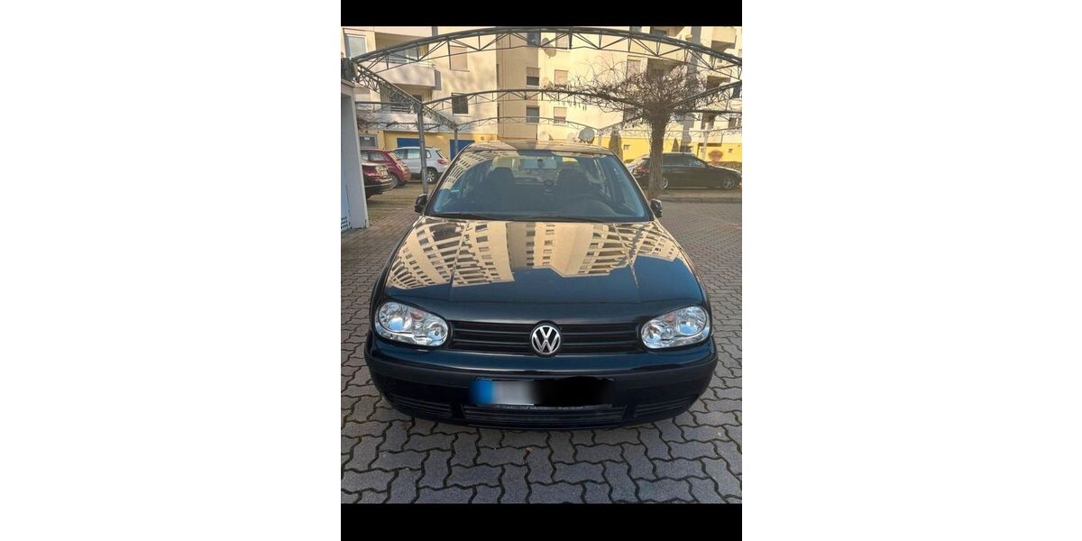 VW Golf 210.000 km 1.450 &euro; Mannheim 68161