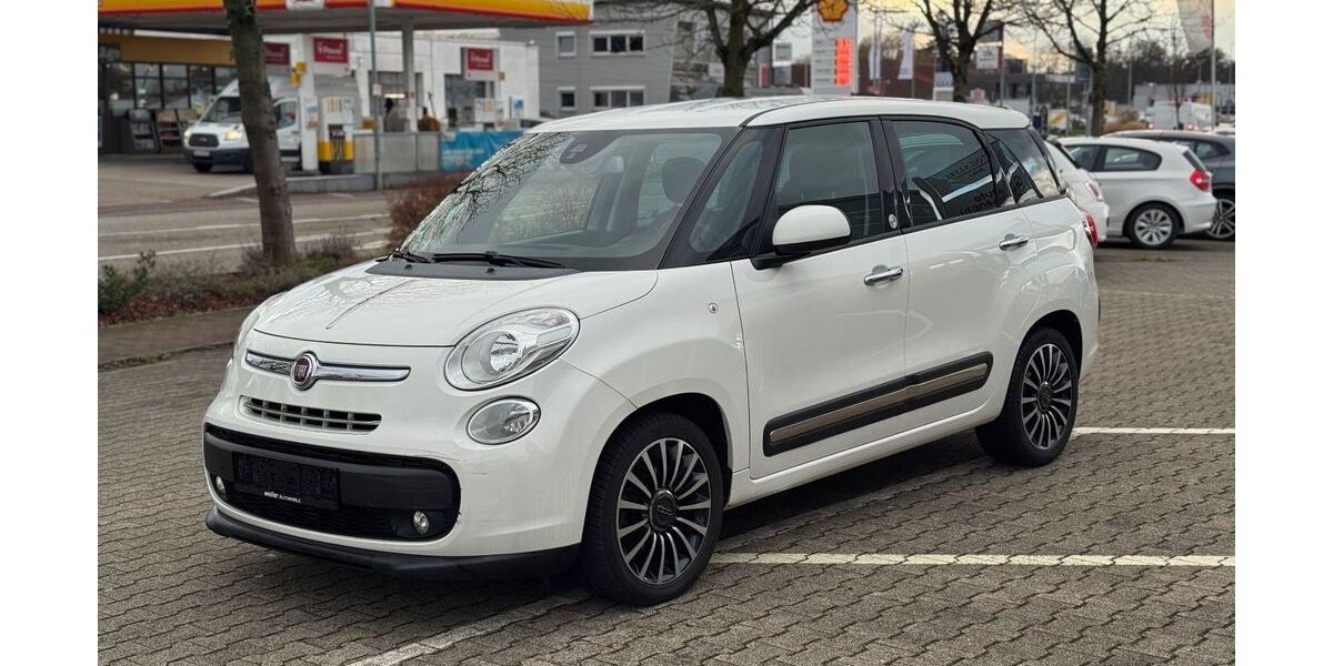 Fiat 500L 149.000 km 6.890 &euro; Östringen 76684