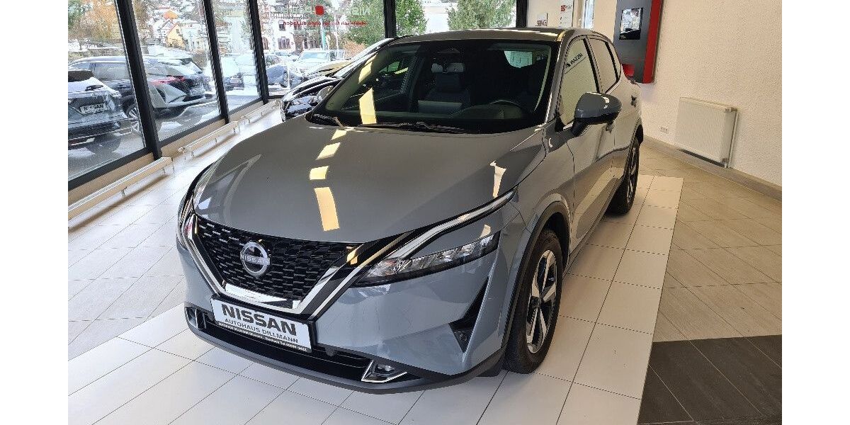 Nissan Qashqai 27.000 km 22.840 &euro; Oberzent 64760