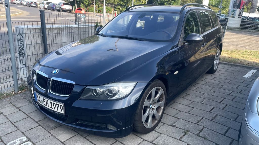 BMW 320 385.000 km 2.990 &euro; Mannheim 68167