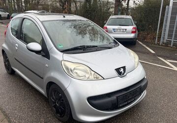Peugeot 107 134.500 km 1.999 &euro; Kronau 76709