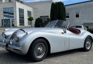 Jaguar XK 8.000 km 120.000 &euro; Sinsheim 74889