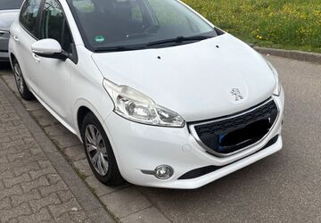 Peugeot 208 150.000 km 4.000 &euro; Sinsheim 74889