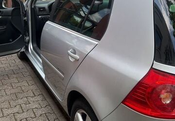 VW Golf 118.000 km 3.950 &euro; Heidelberg 69115