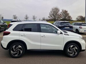 Suzuki Vitara 1.4 Boosterjet Hybrid Allgrip Comfort+ Gara 2.500 km 28.140 &euro; Obrigheim-Asbach 74847