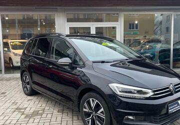 VW Touran 32.816 km 32.900 &euro; Speyer 67346
