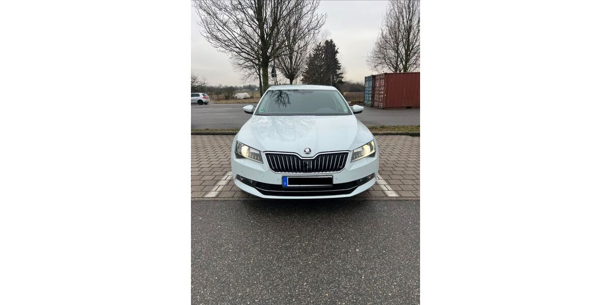 Skoda Superb 83.310 km 14.999 &euro; Dossenheim 69221