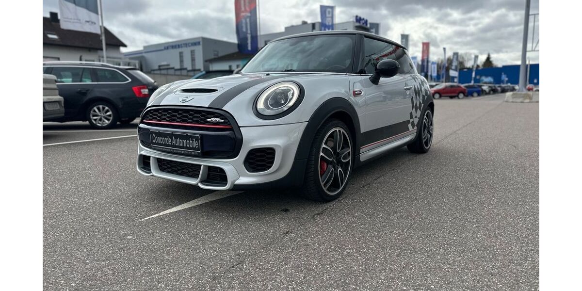 Mini John Cooper Works 134.300 km 16.690 &euro; Sinsheim 74889