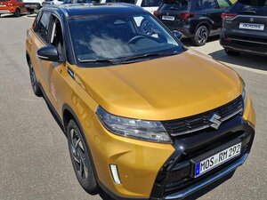 Suzuki Vitara 1.4 Boosterjet Hybrid Comfort+ Garantie 5.000 km 27.990 &euro; Obrigheim-Asbach 74847