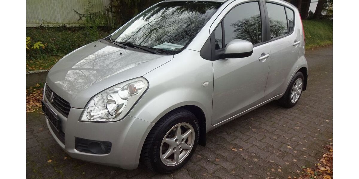 Suzuki Splash 87.100 km 7.400 &euro; Lorsch 64653