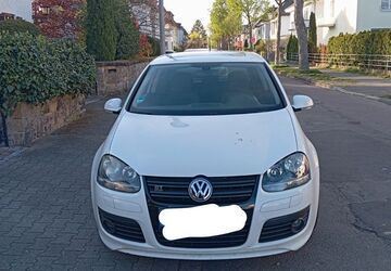 VW Golf 212.000 km 2.950 &euro; Mannheim 68169