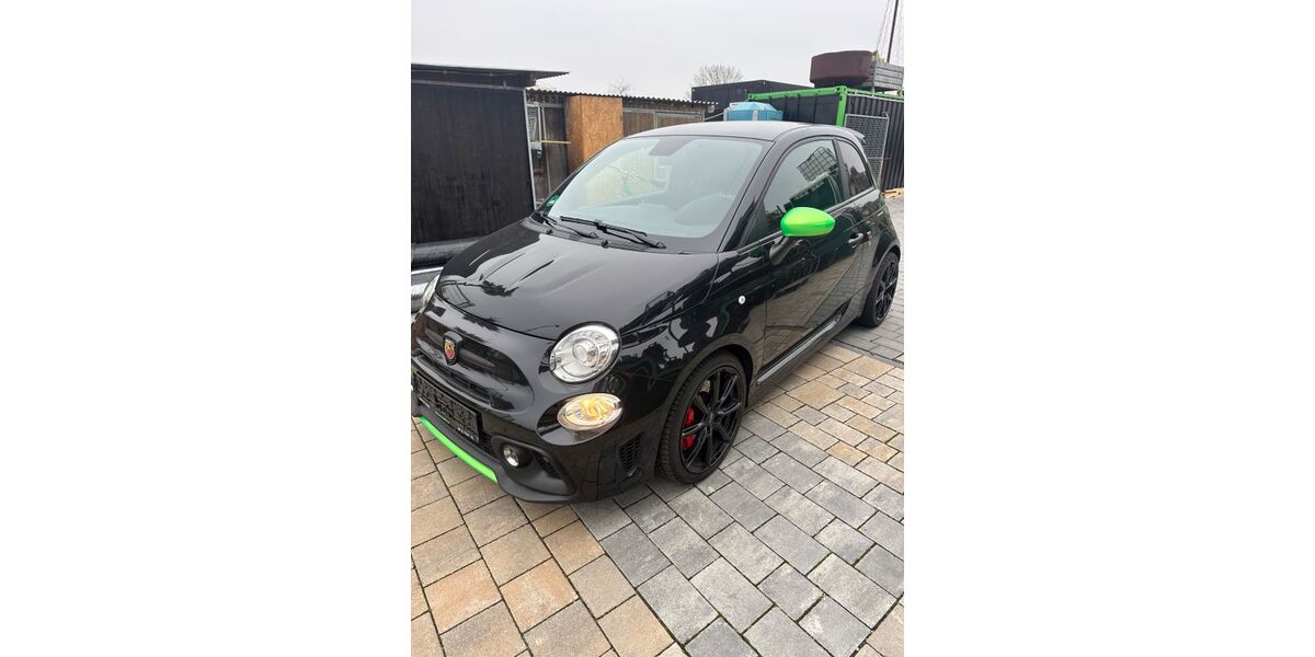 Abarth 695 42.000 km 20.999 &euro; Forst 76694