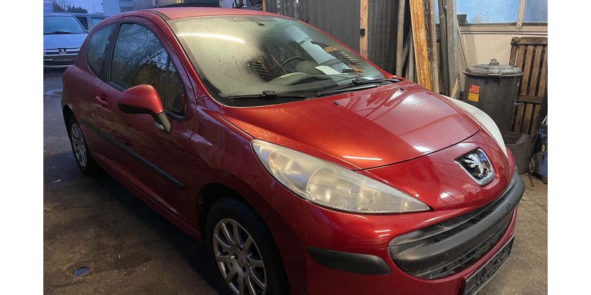 Peugeot 207 169.000 km 2.499 &euro; Ketsch 68775