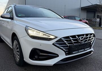 Hyundai i30 153.977 km 11.999 &euro; Hockenheim 68766
