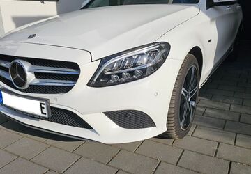Mercedes-Benz C 300 98.500 km 22.700 &euro; Mannheim 68199