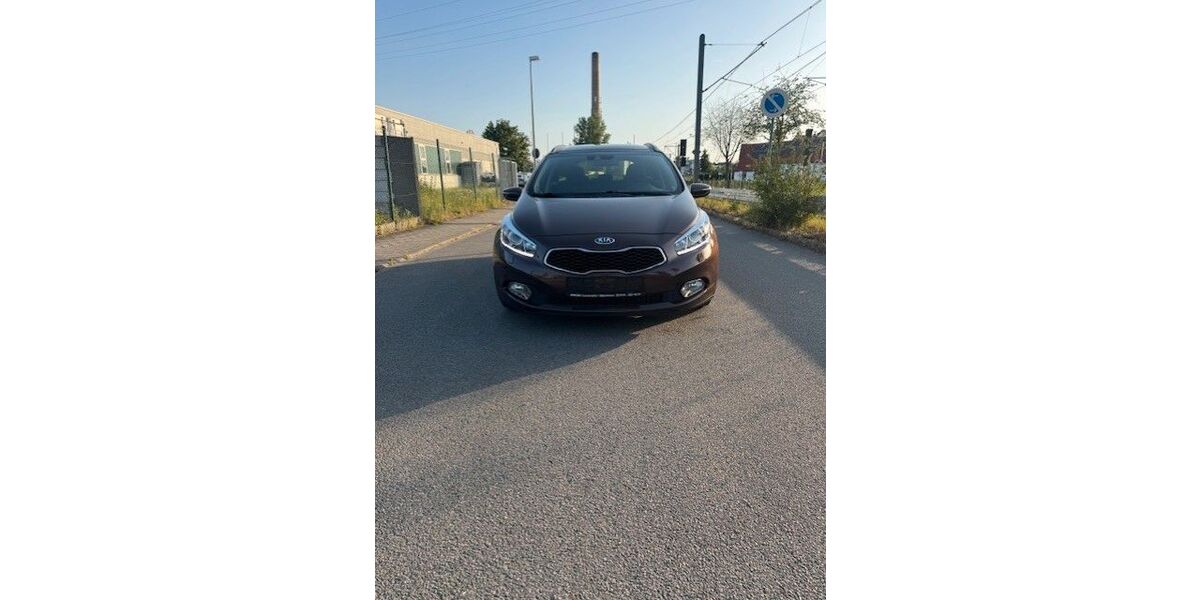 Kia ceed Sportswagon 104.000 km 10.950 &euro; Mannheim 68309