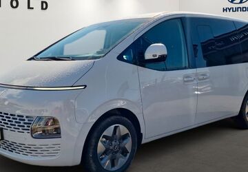 Hyundai STARIA 6.690 km 43.990 &euro; Ludwigshafen 67059