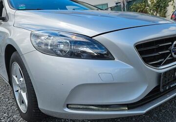 Volvo V40 89.777 km 12.999 &euro; Reilingen 68799