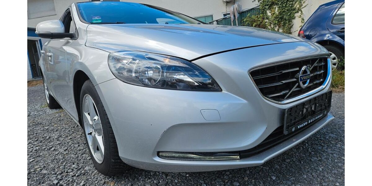 Volvo V40 89.777 km 12.999 &euro; Reilingen 68799